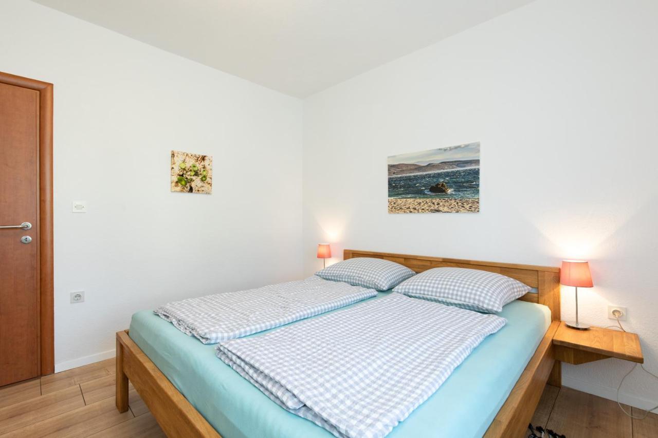 Apartments Oleander Крк Экстерьер фото